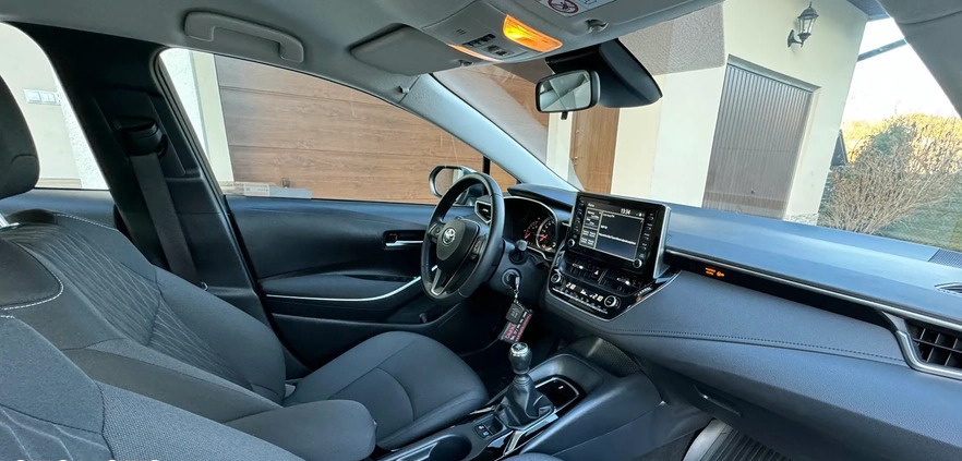Toyota Corolla cena 78800 przebieg: 22000, rok produkcji 2021 z Kamienna Góra małe 121